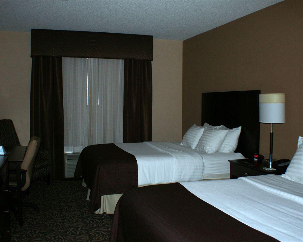 Holiday Inn Ardmore By Ihg Exterior photo