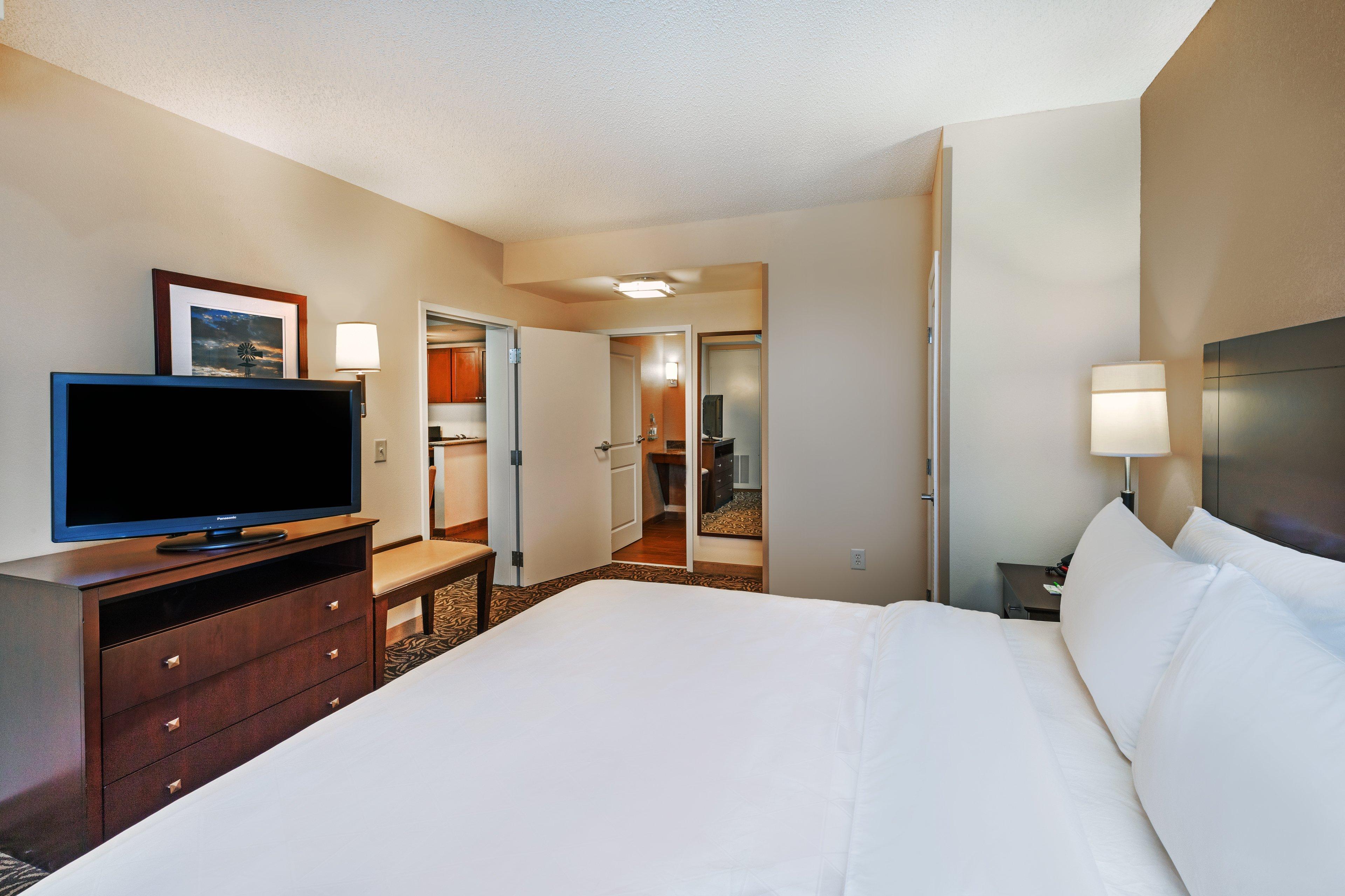Holiday Inn Ardmore By Ihg Exterior photo