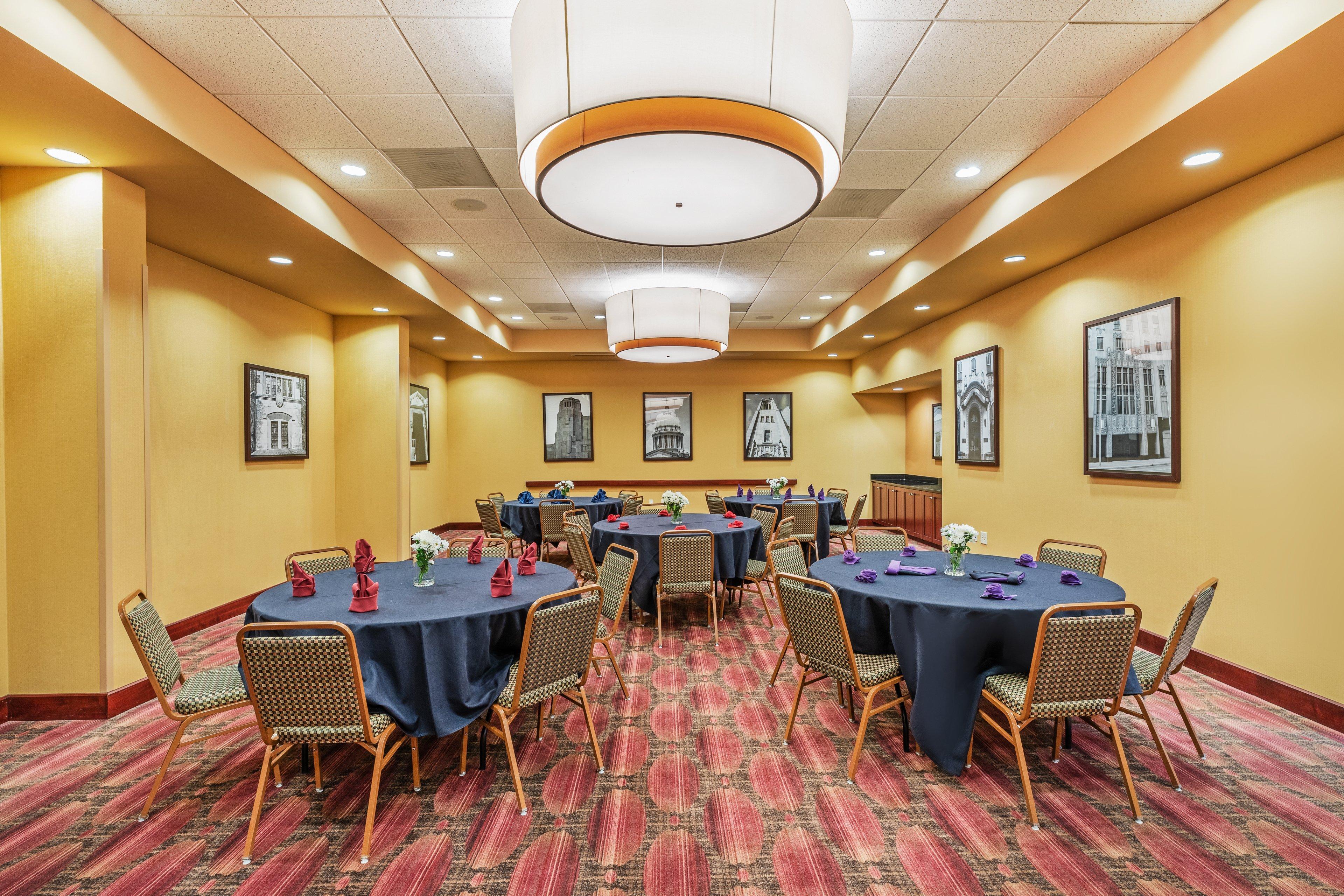 Holiday Inn Ardmore By Ihg Exterior photo