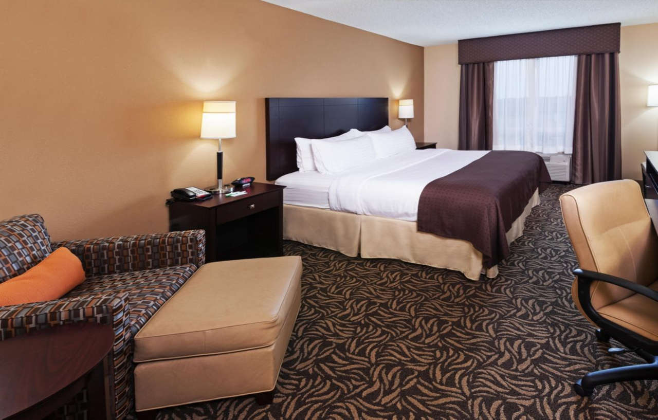 Holiday Inn Ardmore By Ihg Exterior photo